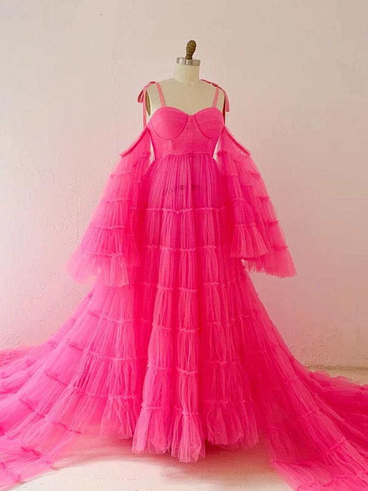 Baby Shower Dress For Mom To Be Pleated Tulle Maternity Dress, Women Taking Photos